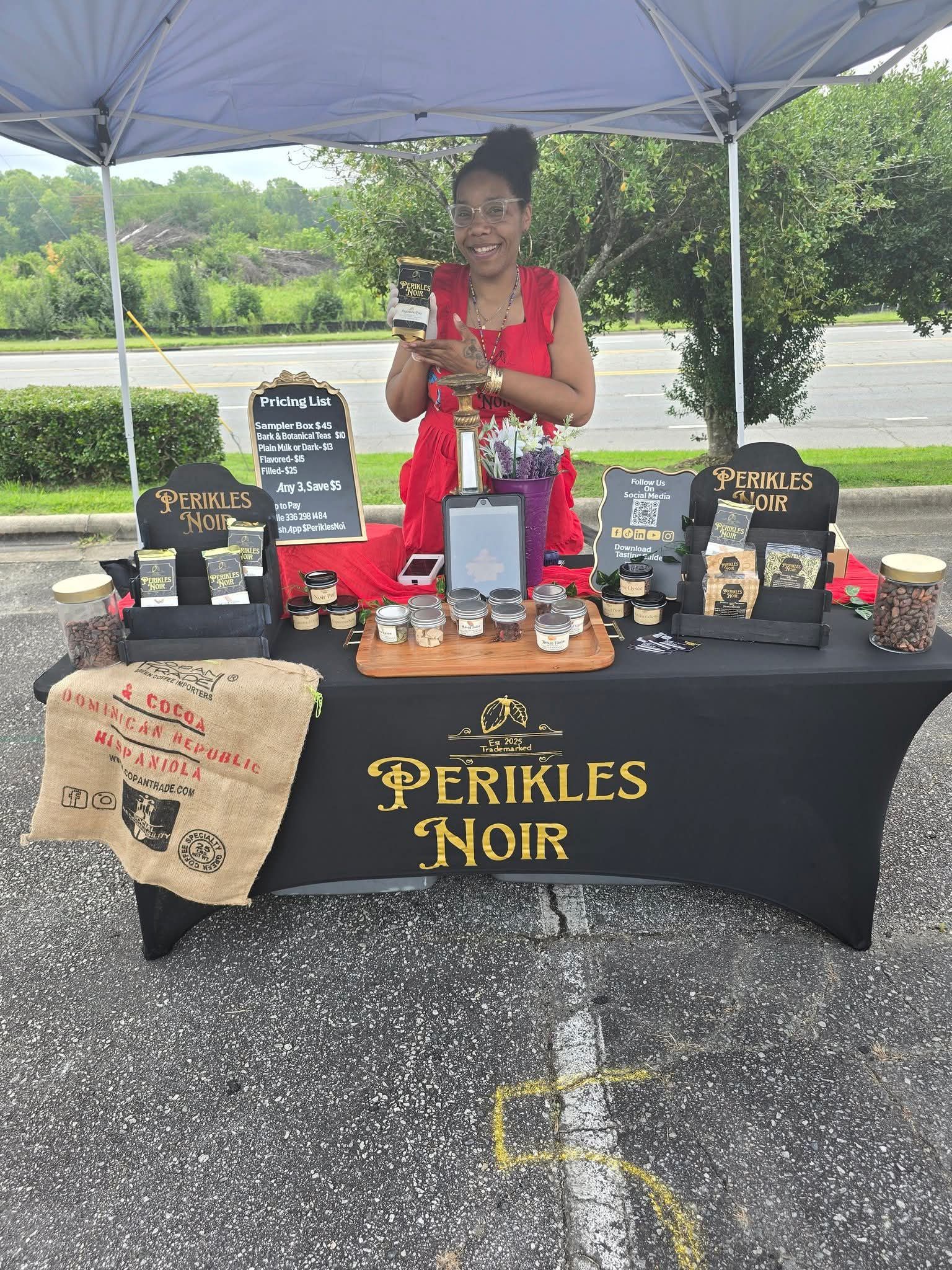 Join Us at the Oak Hollow Farmers Market Every Saturday!